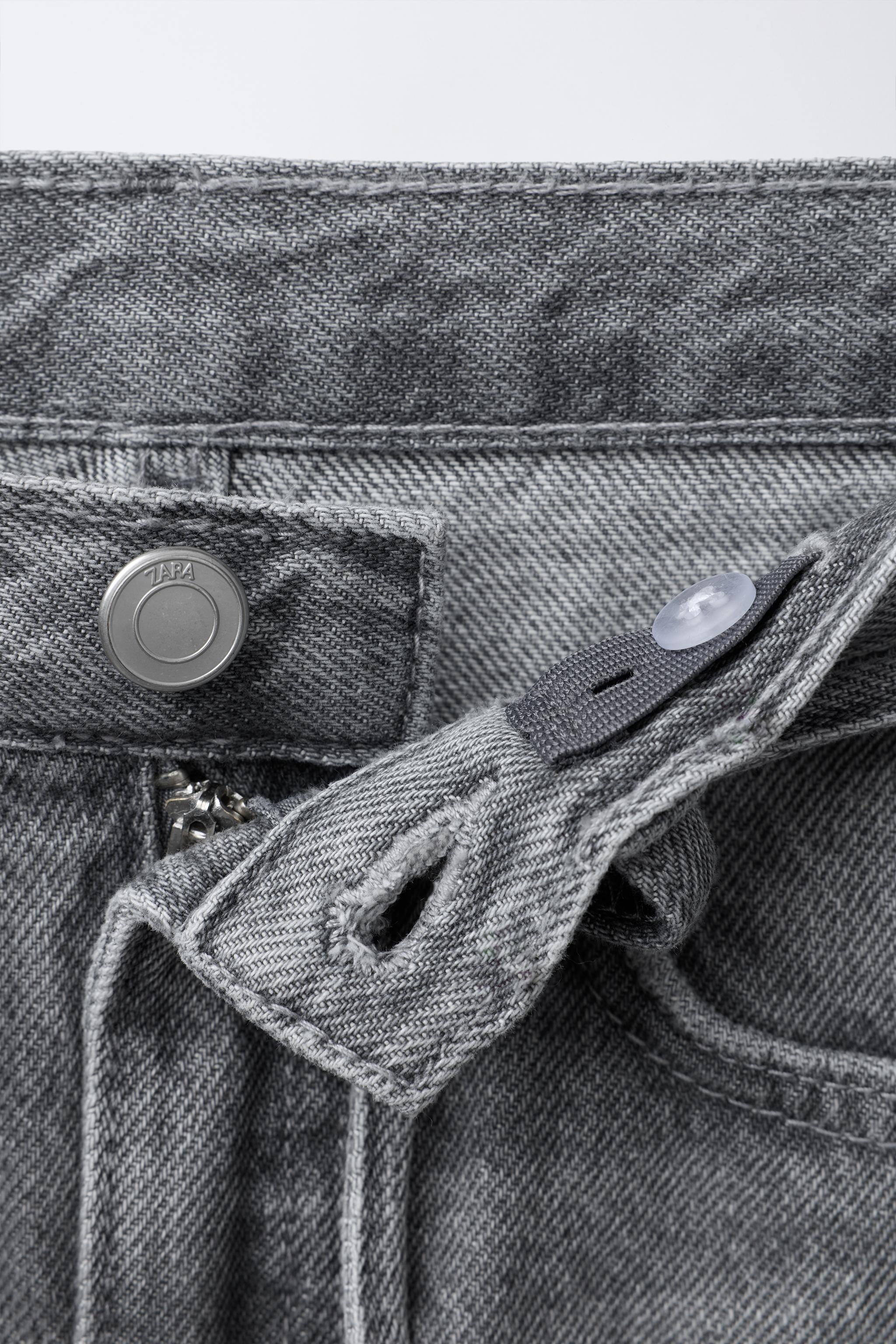 BARREL JEANS WITH BELT